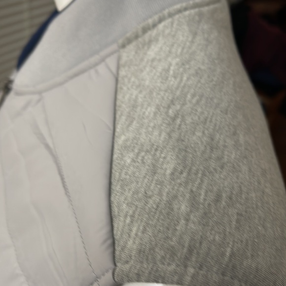 Murano Gray Front Zip Quilted Front Flannel Back Vest w/Navy Trim on Collar - Picture 5 of 13